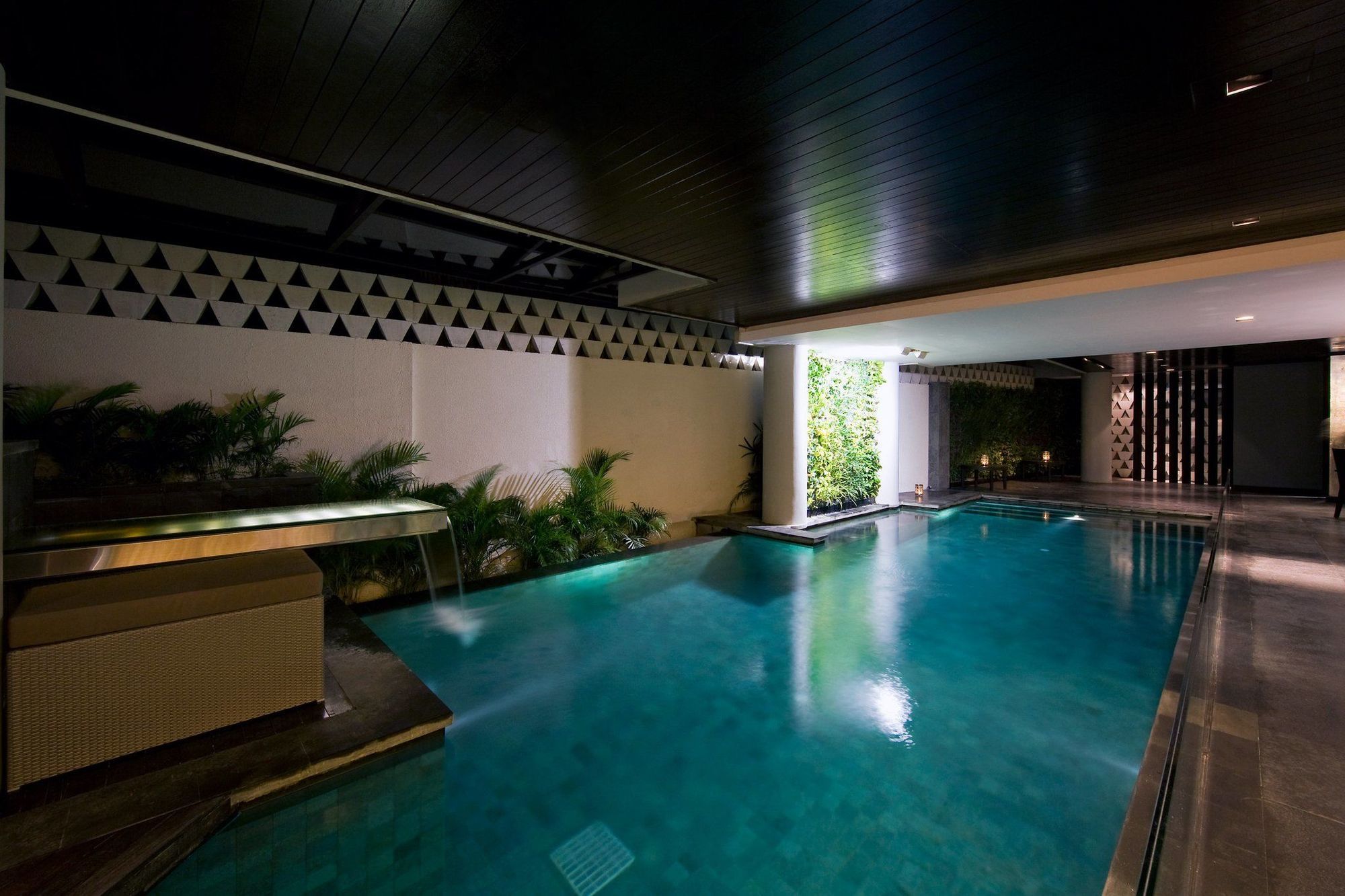 L Hotel Seminyak Зручності фото